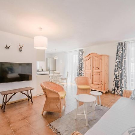 Renoviertes Apartment Mit Terrasse An Der Piste Mit Kostenlosen Wifi 카레자알라고 외부 사진